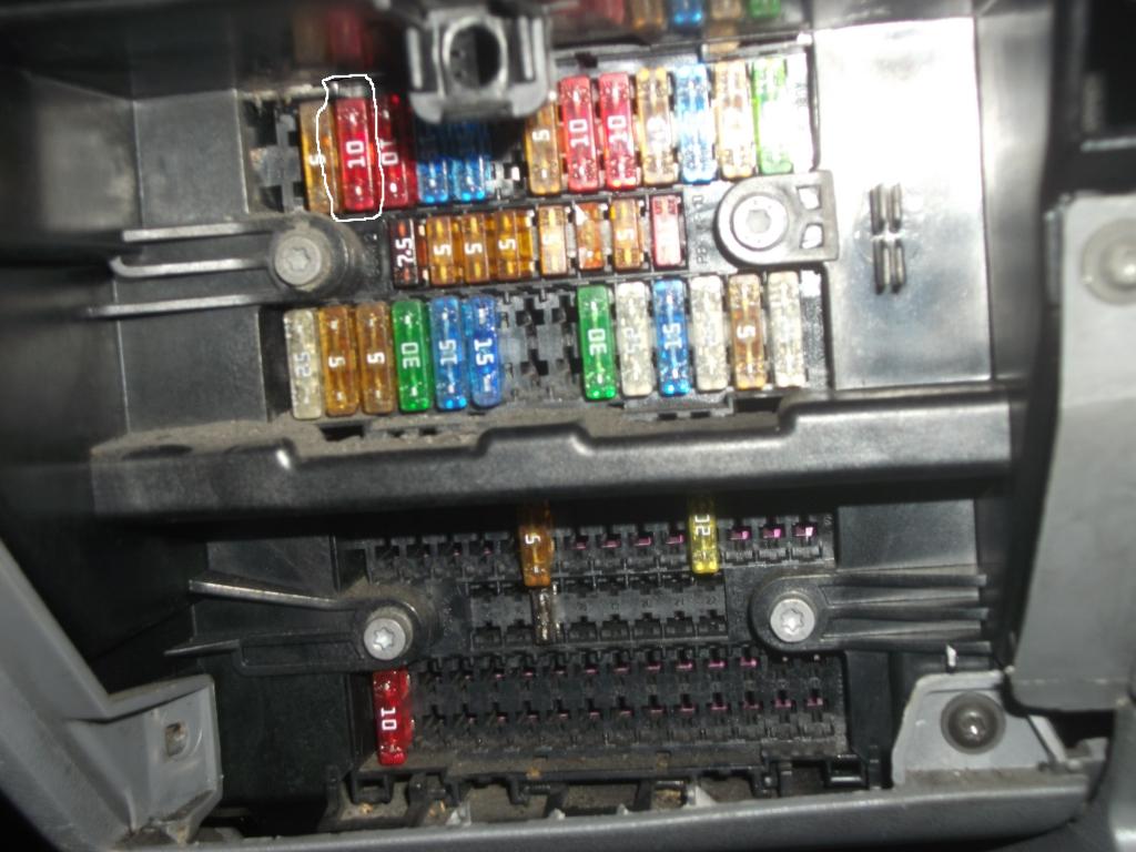 Volkswagen Transporter Fuse Box | Wiring Library